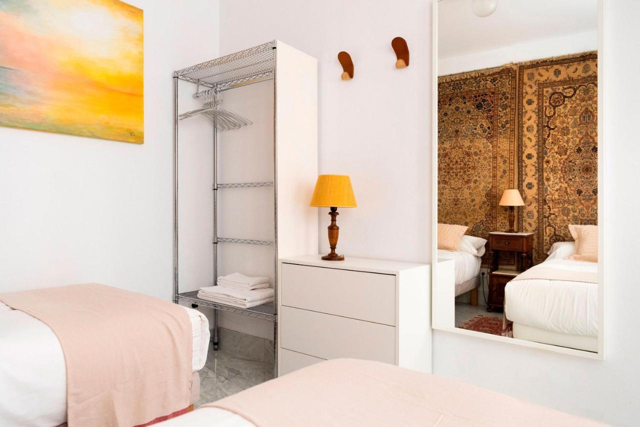 Genteel Home Pasaje Santa Cruz Sevilla Dış mekan fotoğraf